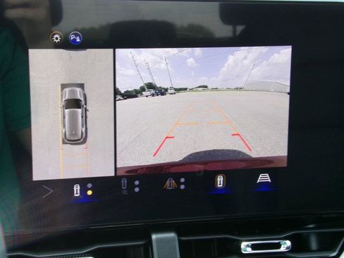 New 2026 Chevrolet Equinox LT w/ Convenience Package II image 7