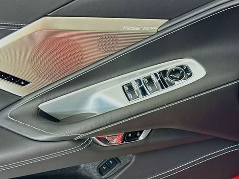 Used 2024 Chevrolet Corvette Stingray Premium Conv w/ Z51 Performance Package image 19