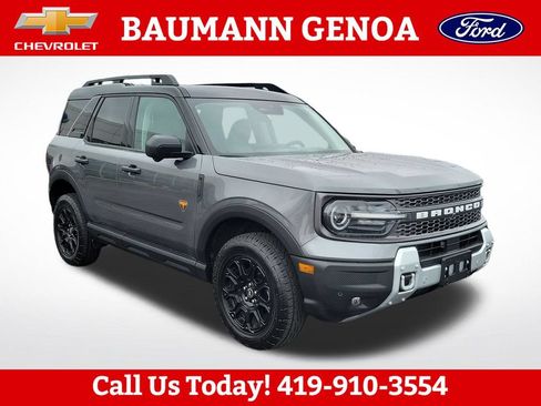 Used 2025 Ford Bronco Sport Badlands AWD/4WD image 7