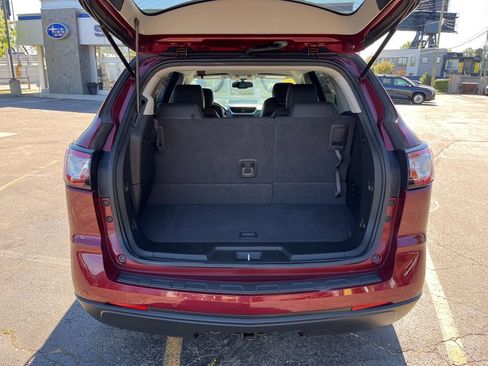 Used 2017 Chevrolet Traverse LT image 22