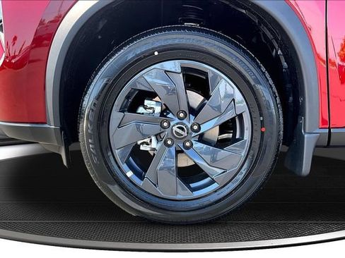 New 2026 Nissan Rogue SV FWD image 11