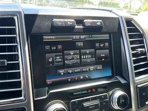 Used 2015 Ford F150 Platinum w/ Technology Package AWD/4WD image 17