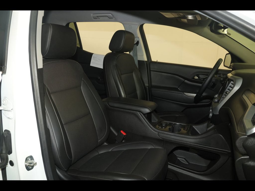Used 2023 GMC Acadia SLT w/ Elevation Edition FWD image 32