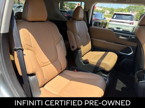Certified 2026 INFINITI QX80 Luxe RWD image 34