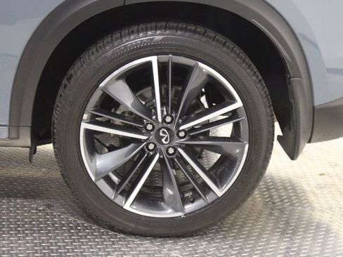 Certified 2025 INFINITI QX55 Luxe w/ Cargo Package AWD/4WD image 12