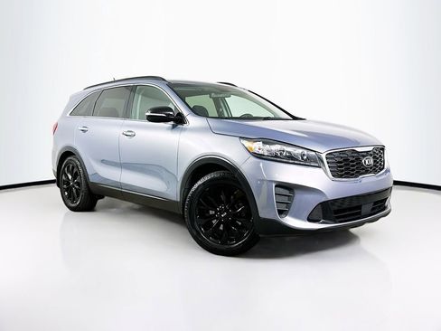 Used 2020 Kia Sorento S image 1