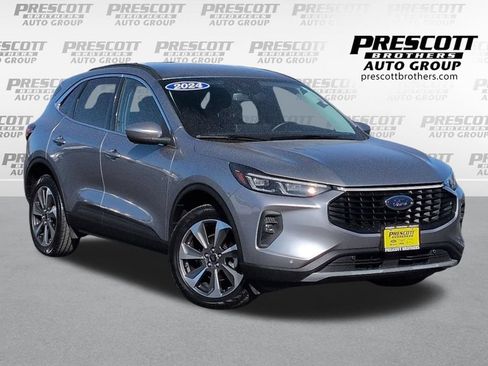 Used 2024 Ford Escape Platinum AWD/4WD image 1
