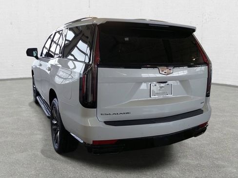 Certified 2024 Cadillac Escalade Sport Platinum image 7
