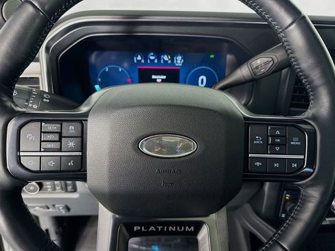 Used 2025 Ford F350 Platinum w/ FX4 Off-Road Package image 16