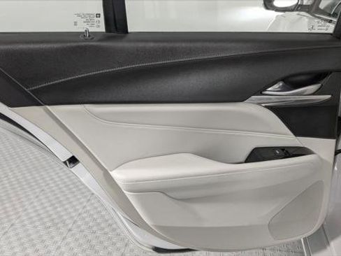 Used 2020 Cadillac CT4 Luxury w/ Sun And Sound Package image 17