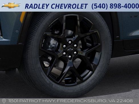 New 2026 Chevrolet Traverse RS image 9