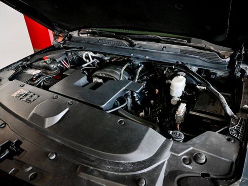 Used 2017 Cadillac Escalade Luxury AWD/4WD image 52