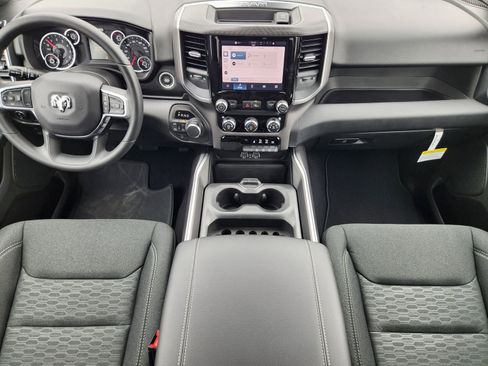 New 2026 RAM 1500 4x4 Crew Cab image 22