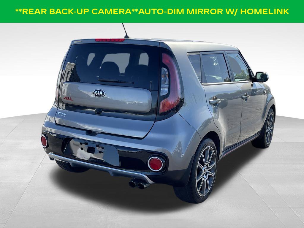 Used 2017 Kia Soul ! FWD image 7