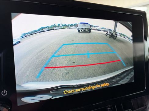 Used 2024 Toyota Corolla LE image 21