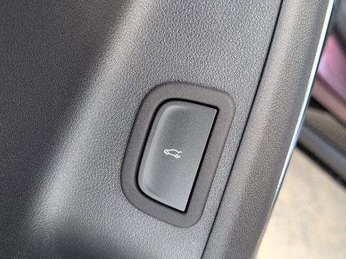 New 2026 Chevrolet Traverse RS w/ LPO, Floor Liner Package image 20