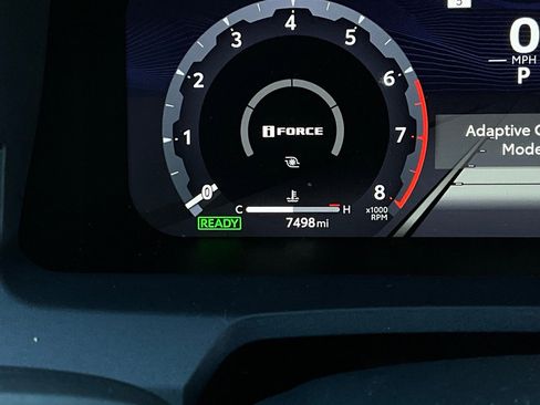 Used 2025 Toyota 4Runner Trailhunter image 50