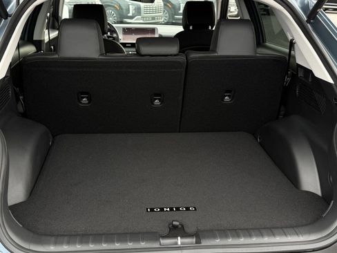 Certified 2023 Hyundai Ioniq 5 SEL w/ Cargo Package image 28