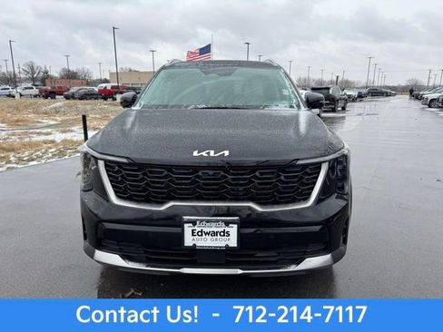 New 2025 Kia Sorento SX image 2