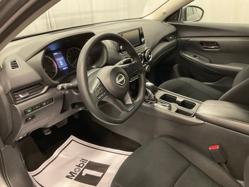 Used 2024 Nissan Sentra S image 12