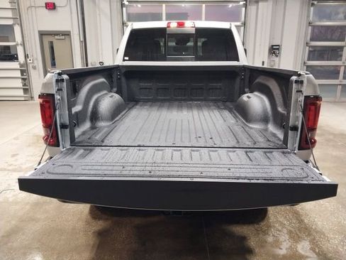 New 2026 RAM 2500 Warlock AWD/4WD image 32