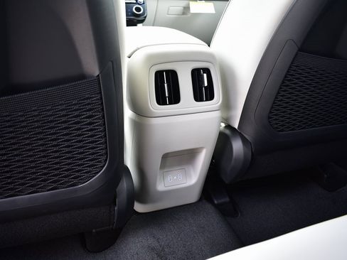 New 2026 Hyundai Tucson Limited image 28