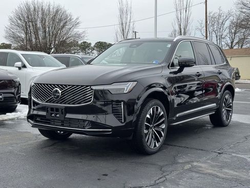 New 2026 Volvo XC90 T8 Plus w/ Protection Package Premier image 23