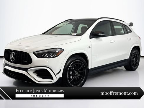 New 2025 Mercedes-Benz GLA 35 AMG 4MATIC image 1
