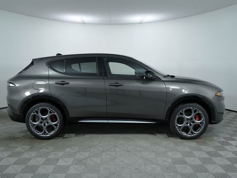 New 2024 Alfa Romeo Tonale Ti image 12