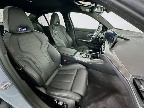 Used 2023 BMW M3 Competition w/ Executive Package image 28