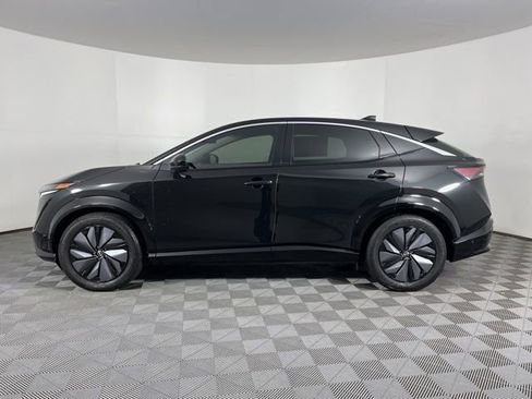 Used 2023 Nissan Ariya FWD image 6