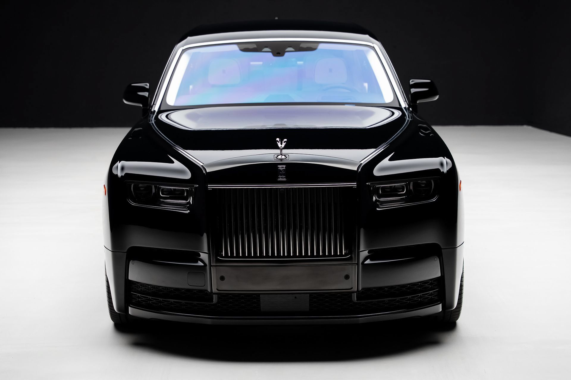 Used 2024 Rolls-Royce Phantom Extended Wheelbase RWD image 7