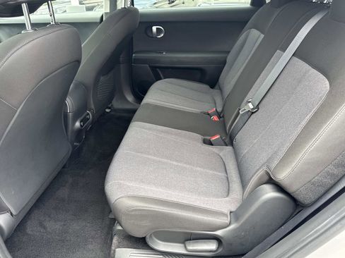Used 2024 Hyundai Ioniq 5 SEL RWD image 11