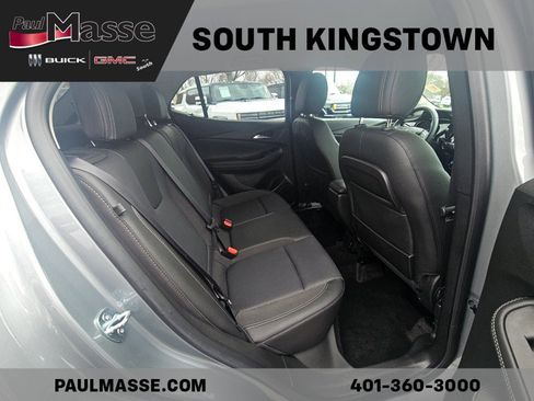 Used 2023 Buick Encore GX Preferred w/ Cold Weather Comfort Package AWD/4WD image 19