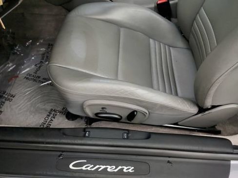 Used 2001 Porsche 911 Carrera RWD image 43