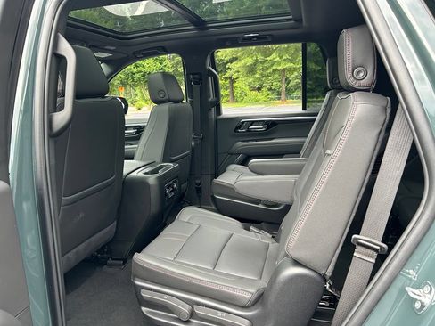 Used 2025 Chevrolet Tahoe RST w/ Comfort Package AWD/4WD image 42
