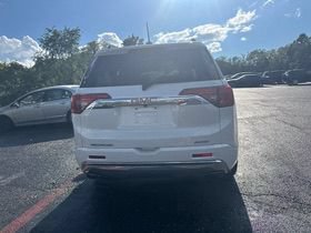 Used 2018 GMC Acadia Denali w/ Technology Package AWD/4WD image 6