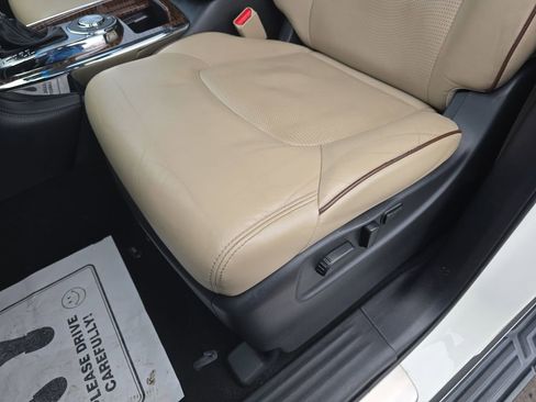 Used 2017 Nissan Armada Platinum image 35