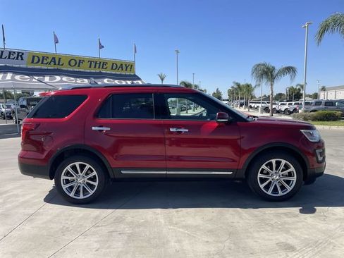 Used 2016 Ford Explorer Limited w/ Equipment Group 301A AWD/4WD image 9