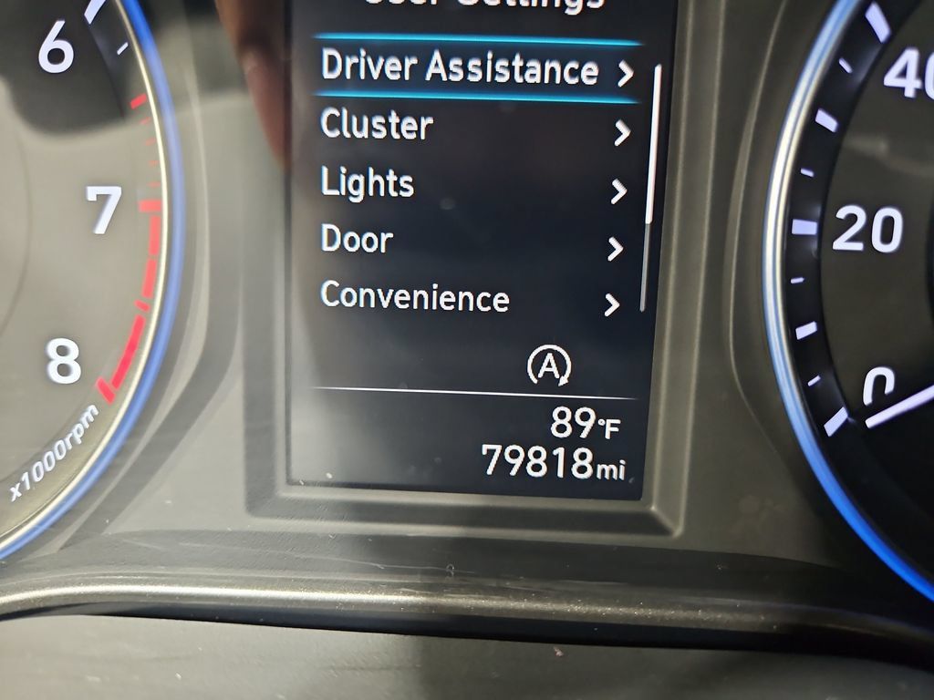 Used 2023 Hyundai Kona SE AWD/4WD image 17