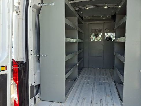 Used 2023 Ford Transit 250 148 High Roof RWD image 11