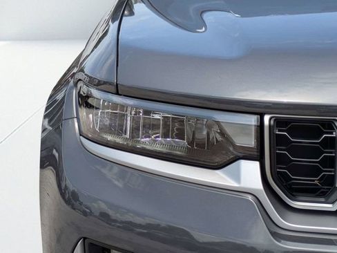 New 2026 Jeep Grand Cherokee L Limited w/ Luxury Tech Group II AWD/4WD image 9