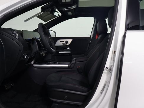 New 2026 Mercedes-Benz GLA 35 AMG 4MATIC image 5