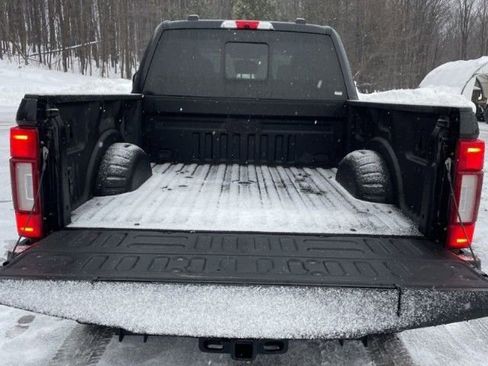 Used 2020 Ford F350 Lariat image 11