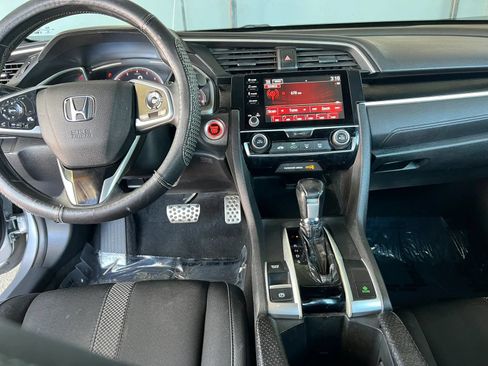 Used 2019 Honda Civic Sport image 10