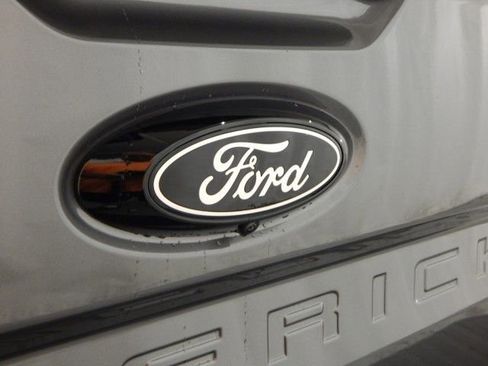 New 2025 Ford Maverick Lariat w/ Black Appearance Package image 5