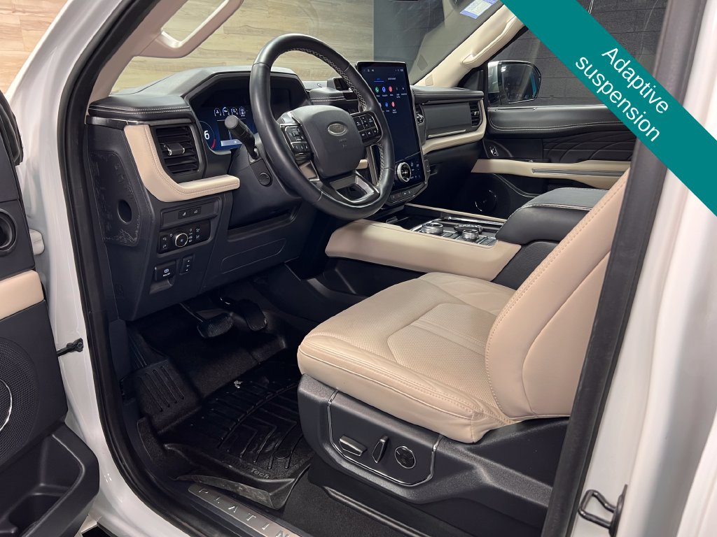Used 2024 Ford Expedition Max Platinum AWD/4WD image 4