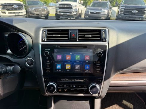 Used 2019 Subaru Outback 3.6R Touring w/ Popular Package #3A image 18