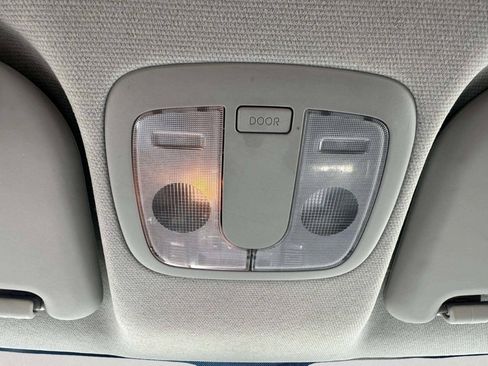 Used 2012 Kia Soul FWD image 33