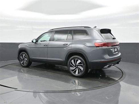 New 2026 Volkswagen Atlas SE image 5
